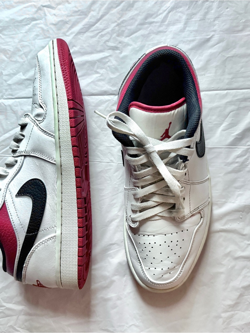 Nike Air Jordan 1 Low White University Red Black Chicago Men Size 9.5 553558-118